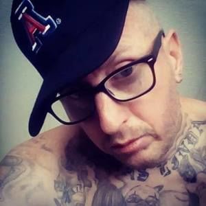 Meet your Posher, Tjay